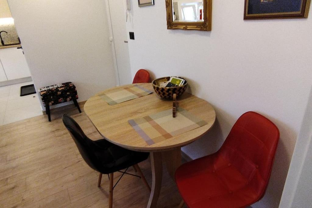 Cute Apartment Marla Art Close To Center بولا المظهر الخارجي الصورة